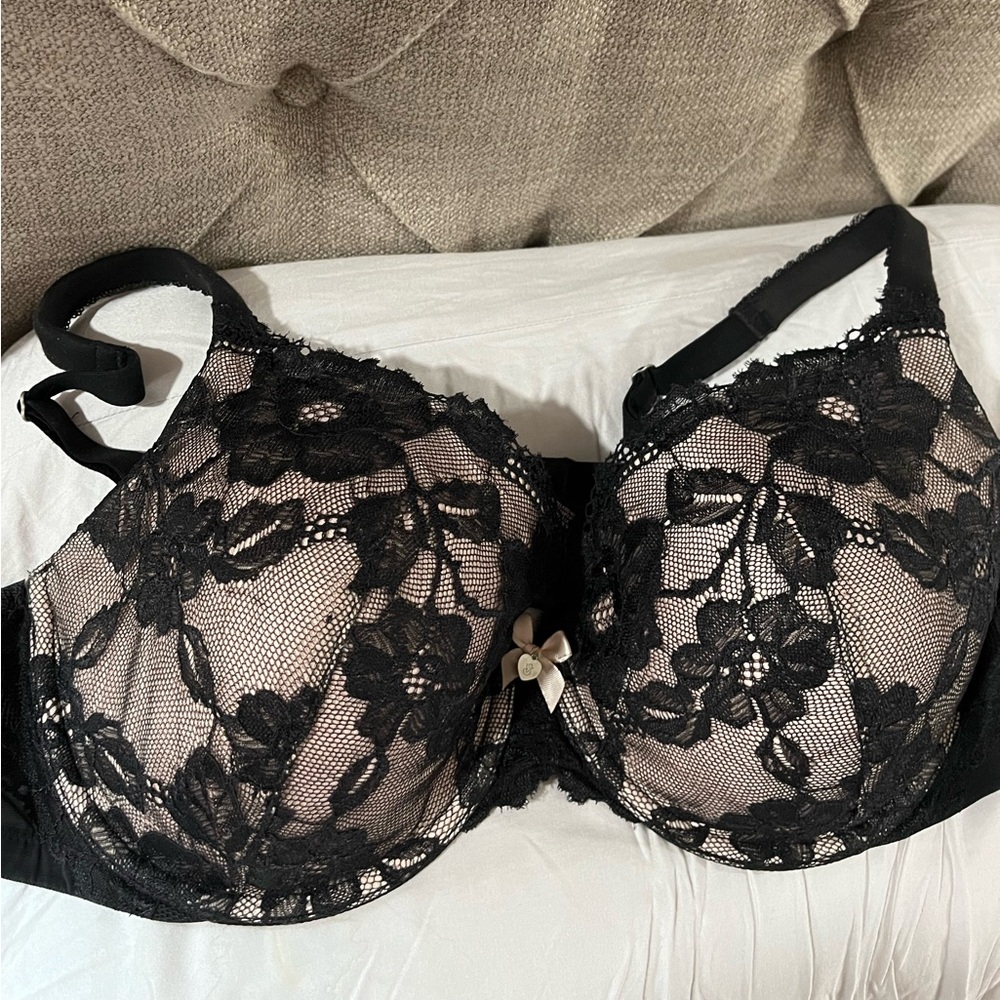 Victoria Secret Lace Bra